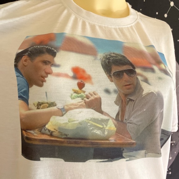 SCARFACE graphic tee. - Picture 3 of 4